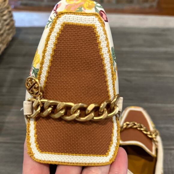 Tory Burch Mini Benton Charm - Picture 10 of 13